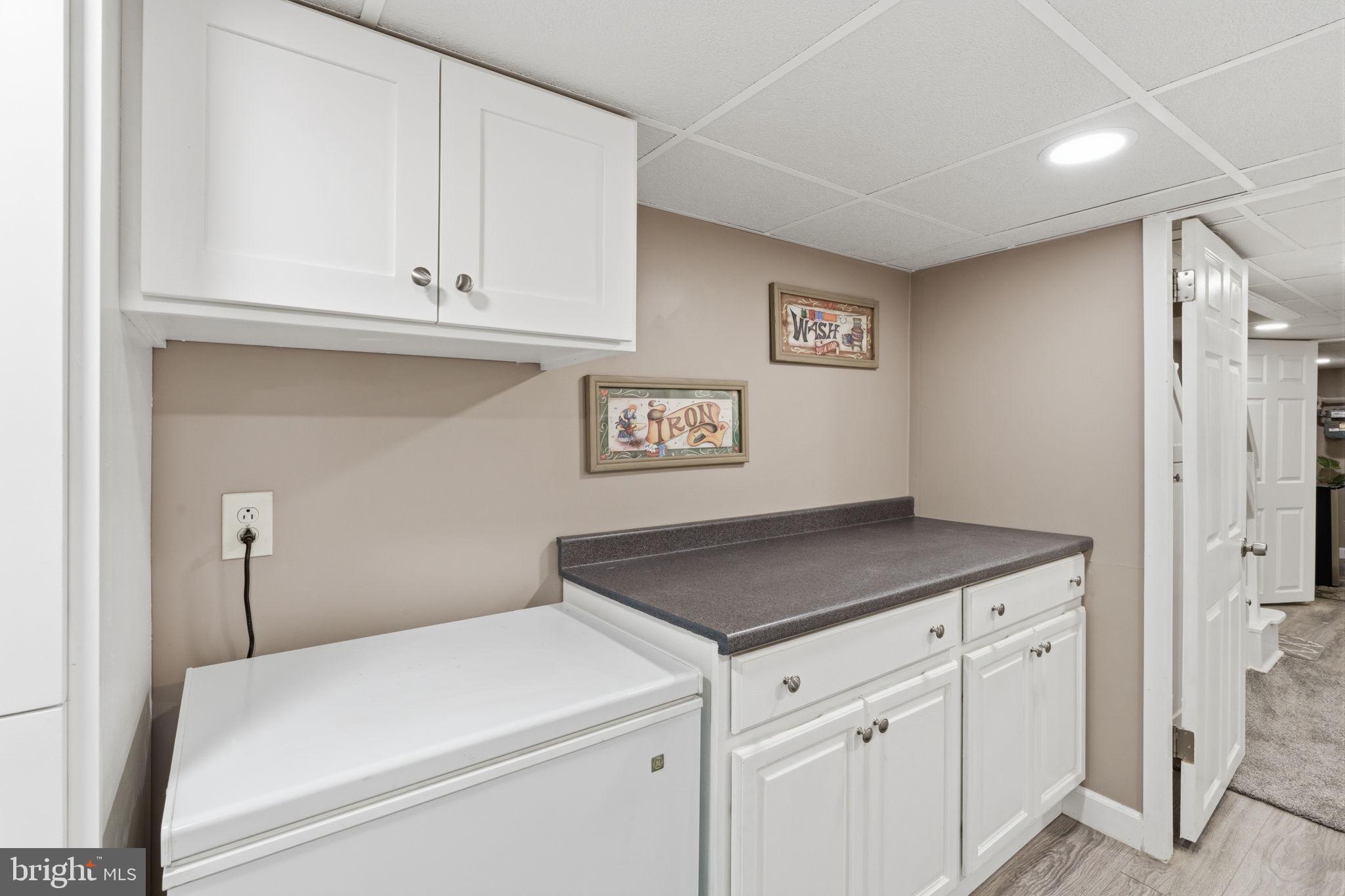 BRIDESBURG - Residential