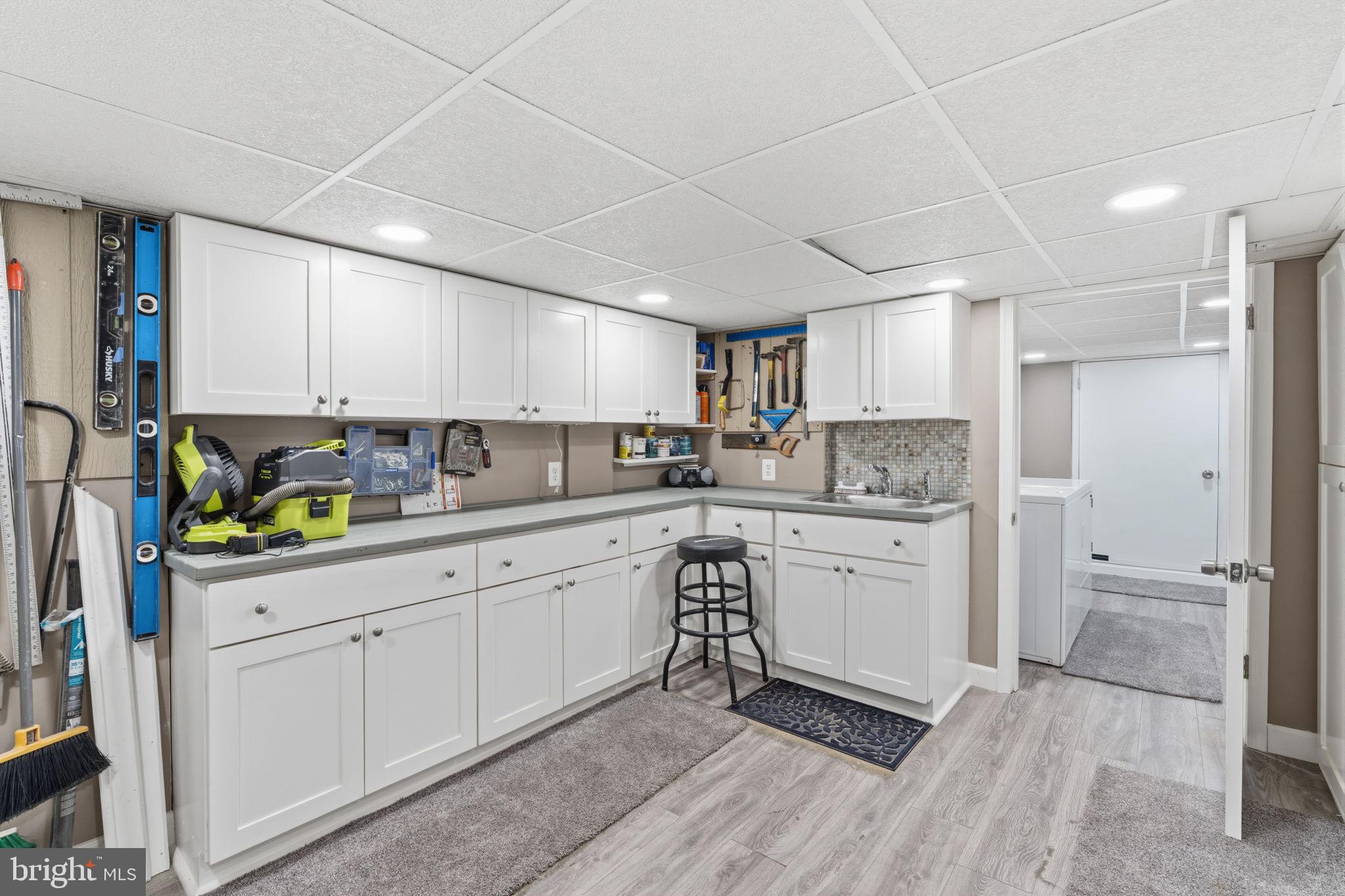 BRIDESBURG - Residential