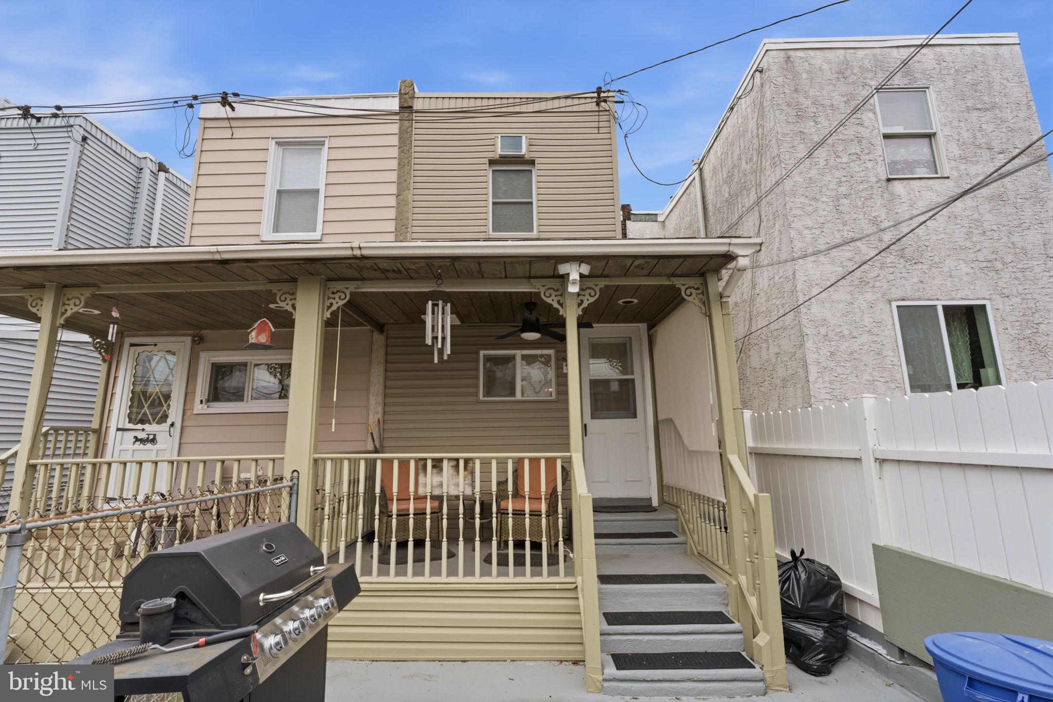 BRIDESBURG - Residential