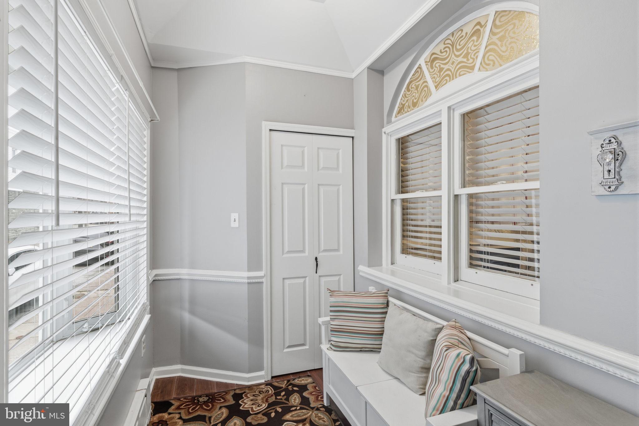 BRIDESBURG - Residential