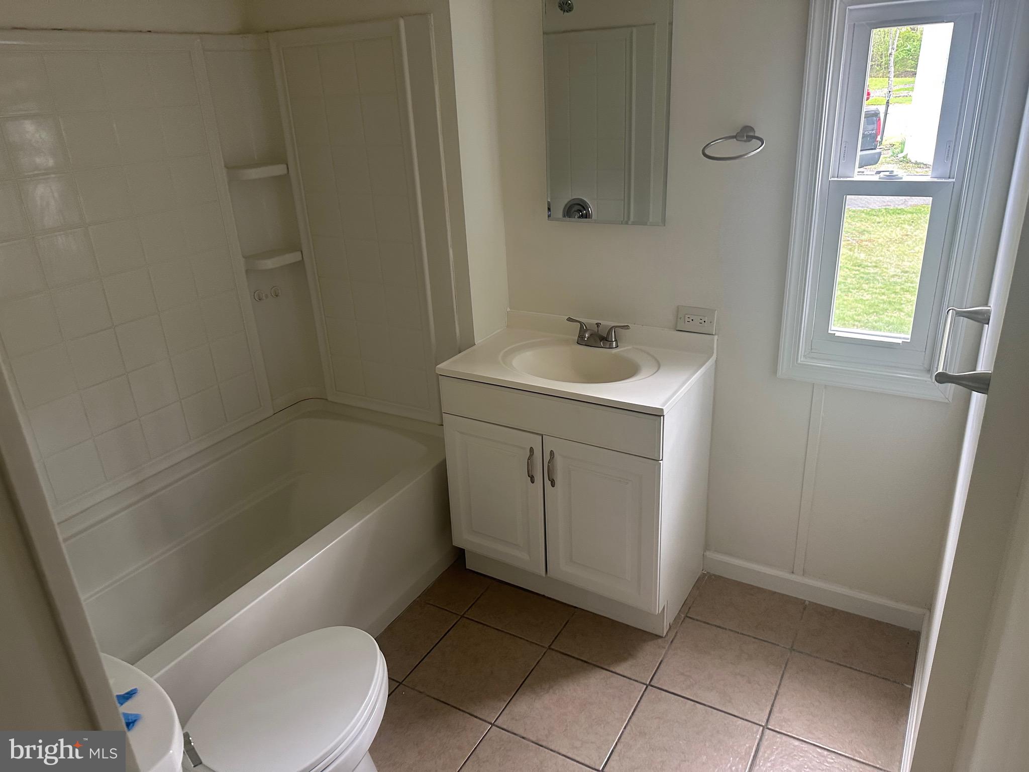 MELODYLAKESCNTRYCLUB - Residential