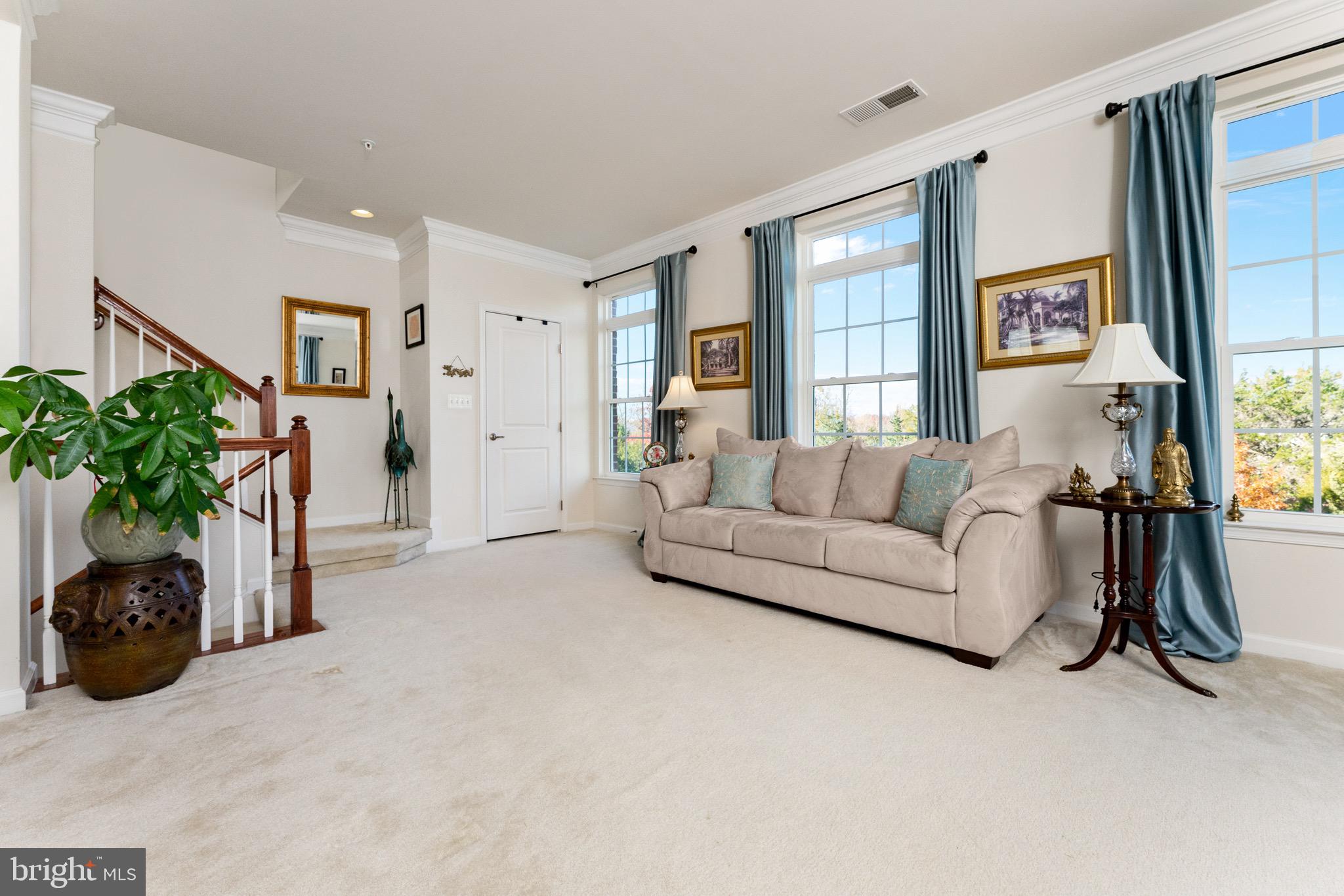 MORLEY CORNER - Residential