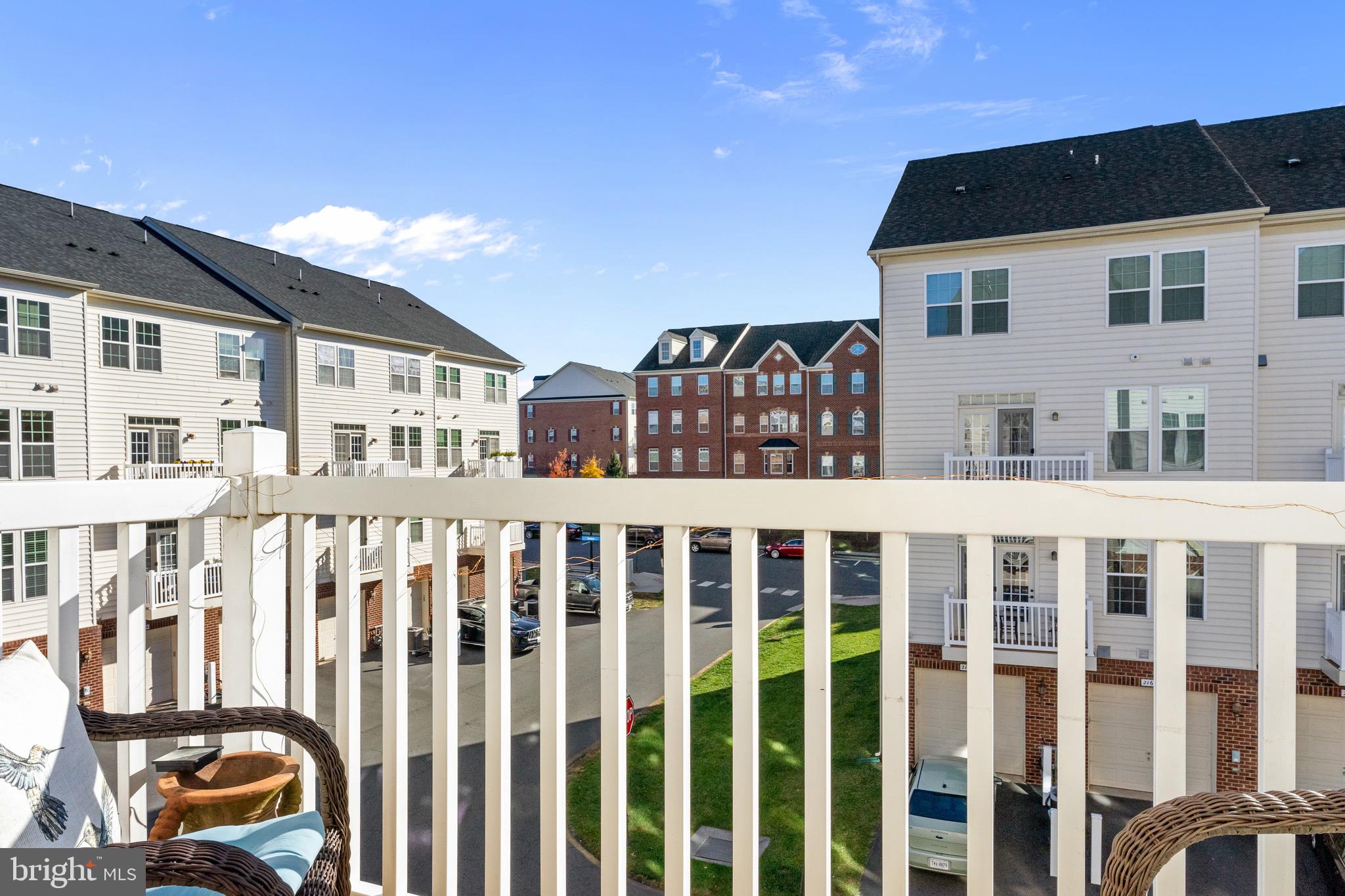 MORLEY CORNER - Residential