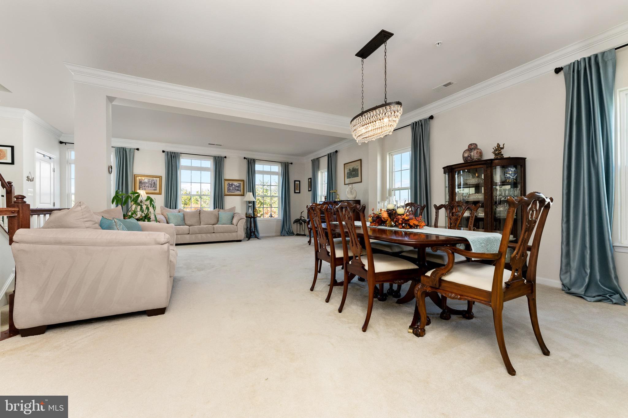 MORLEY CORNER - Residential