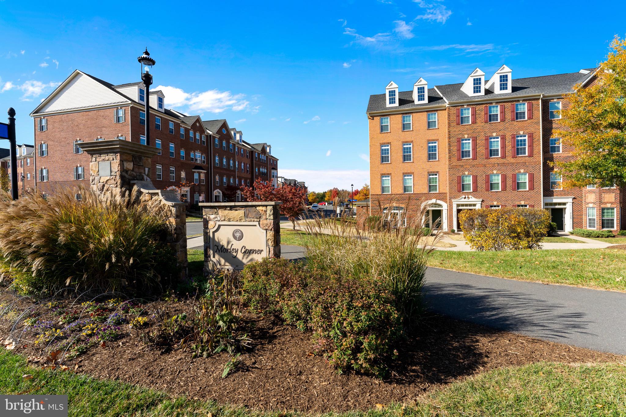 MORLEY CORNER - Residential