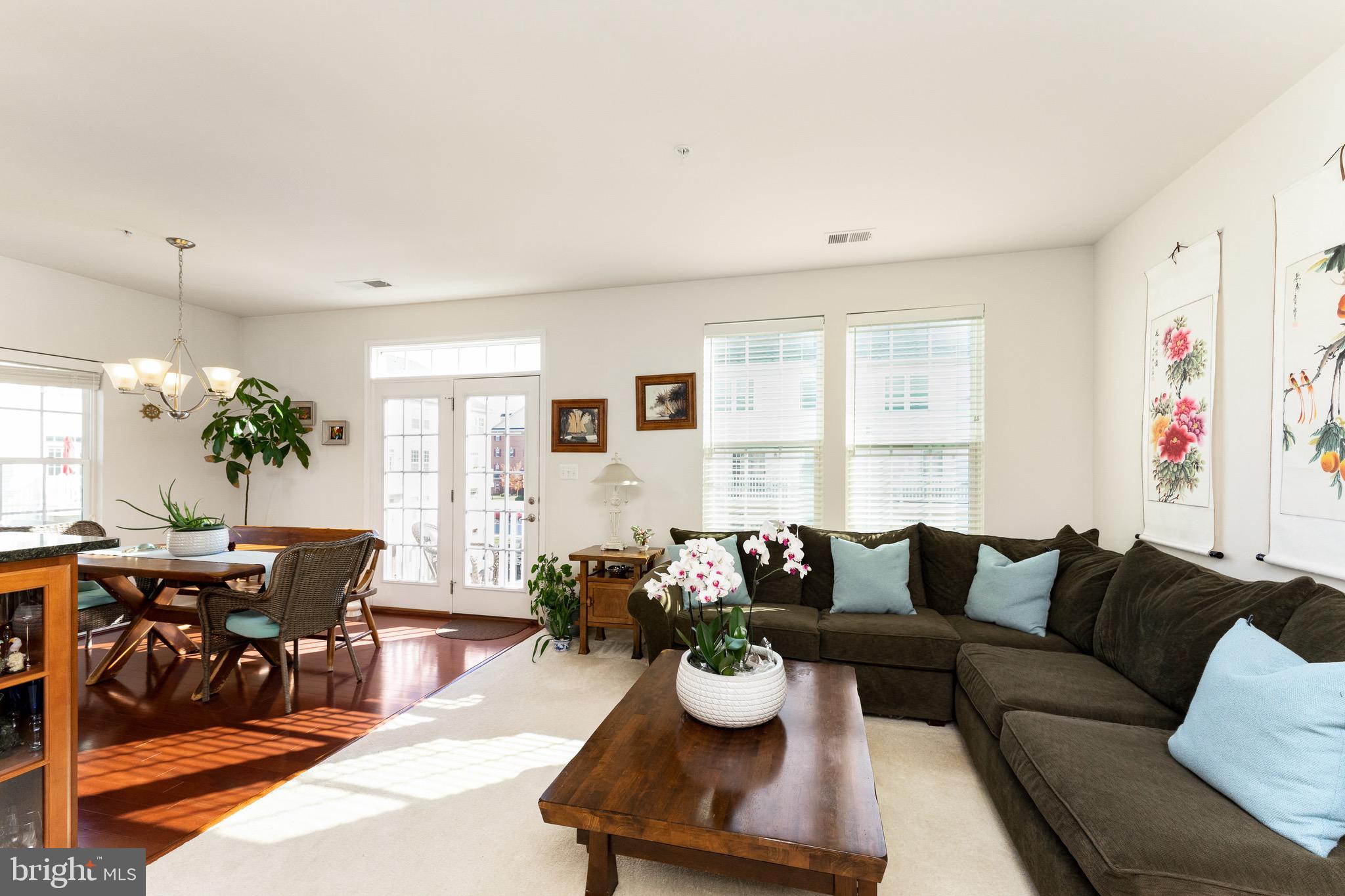 MORLEY CORNER - Residential