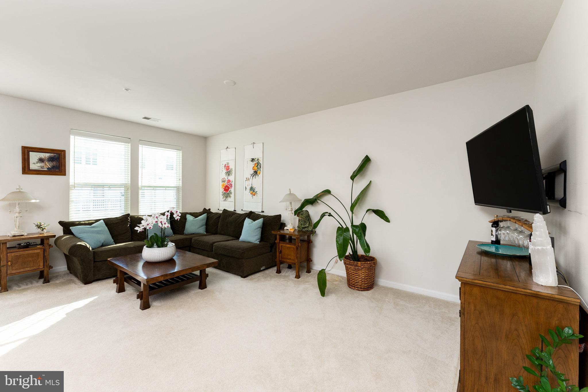 MORLEY CORNER - Residential