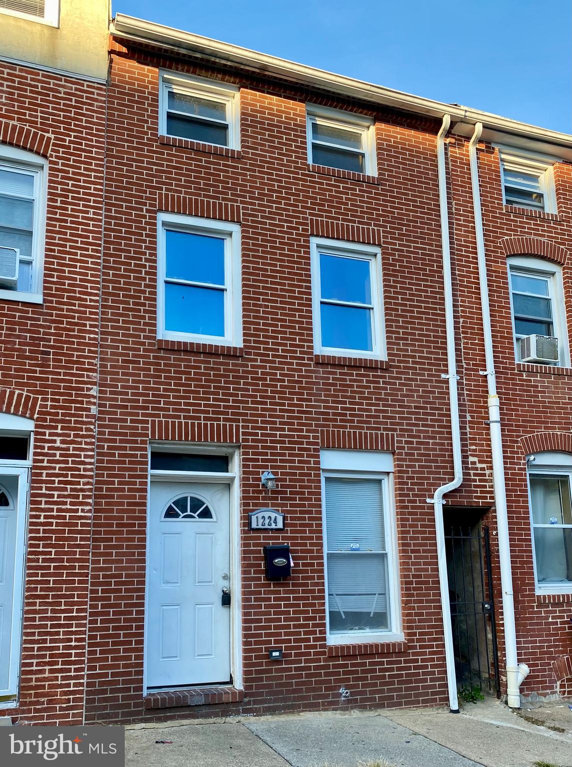 EAGER PARK TOWNHOMES - Residential