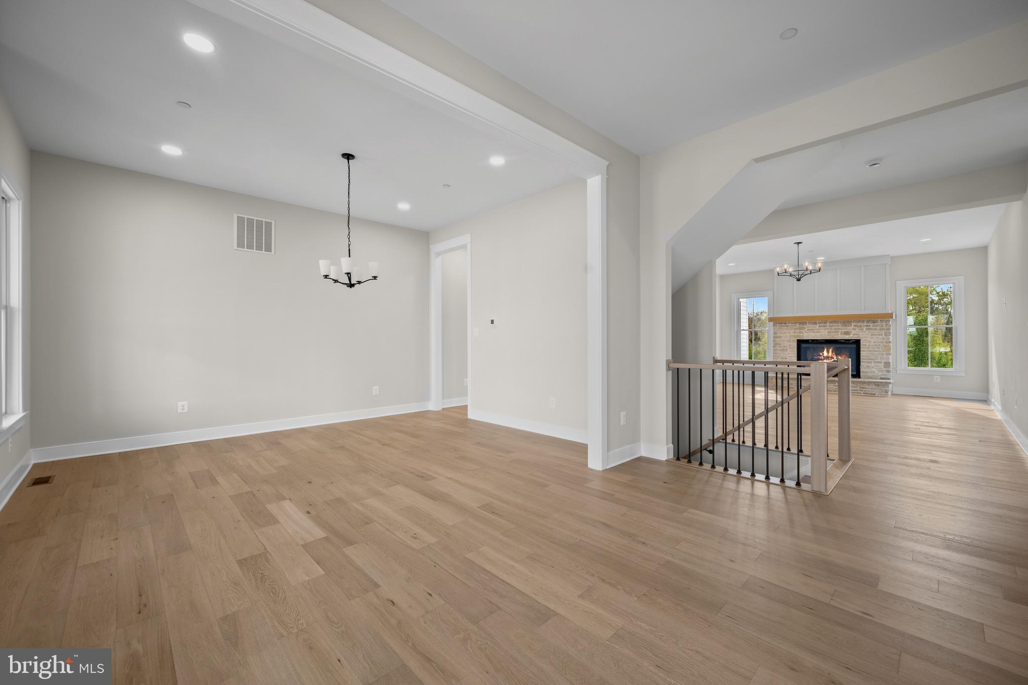 3683 FALLING GREEN WAY