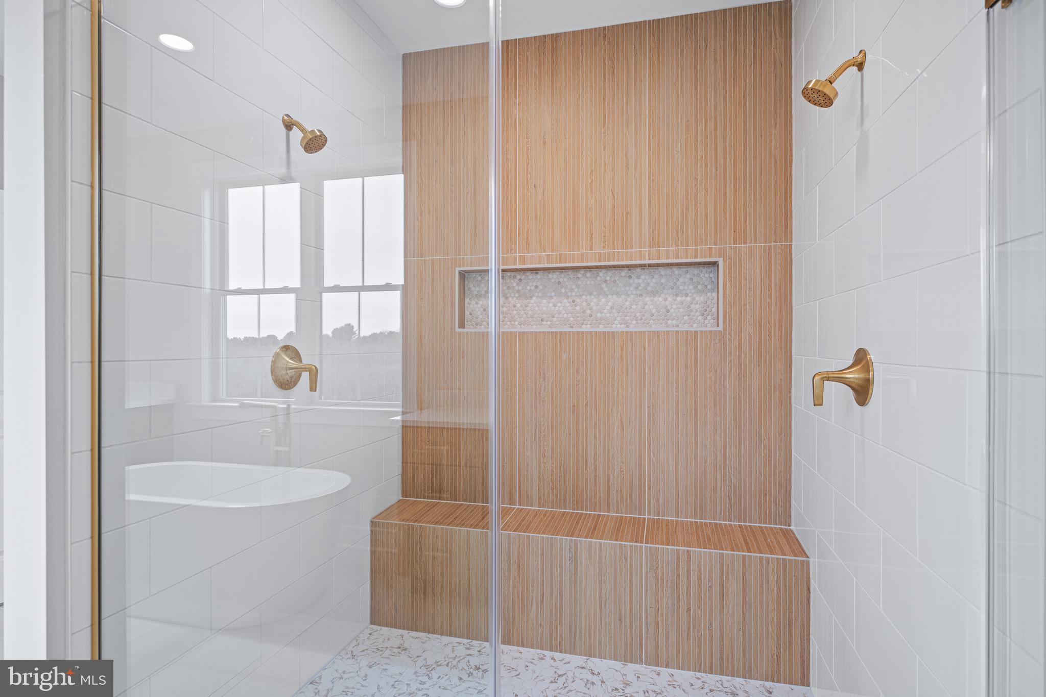 FALLING GREEN - Residential