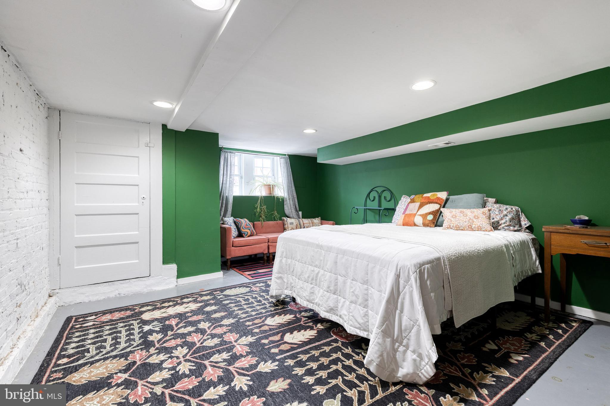 HIGHLANDTOWN - Residential