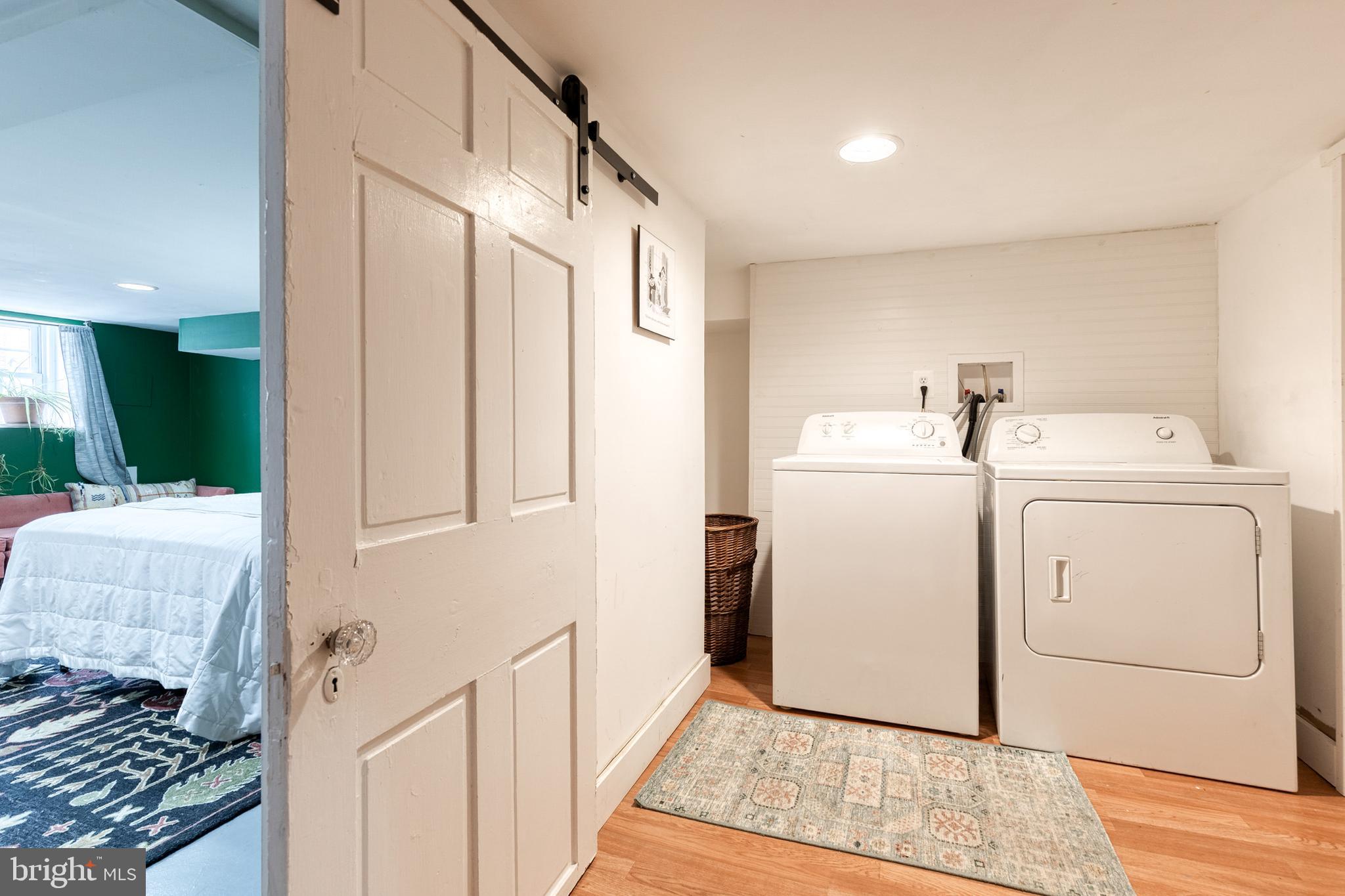 HIGHLANDTOWN - Residential