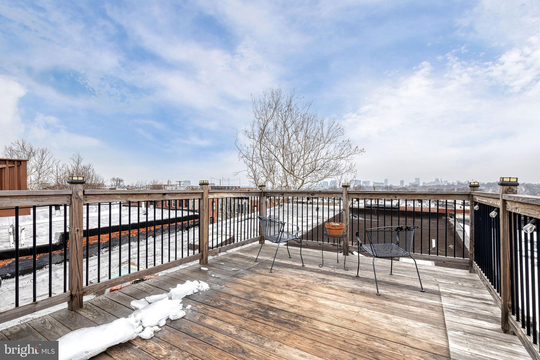 HIGHLANDTOWN - Residential