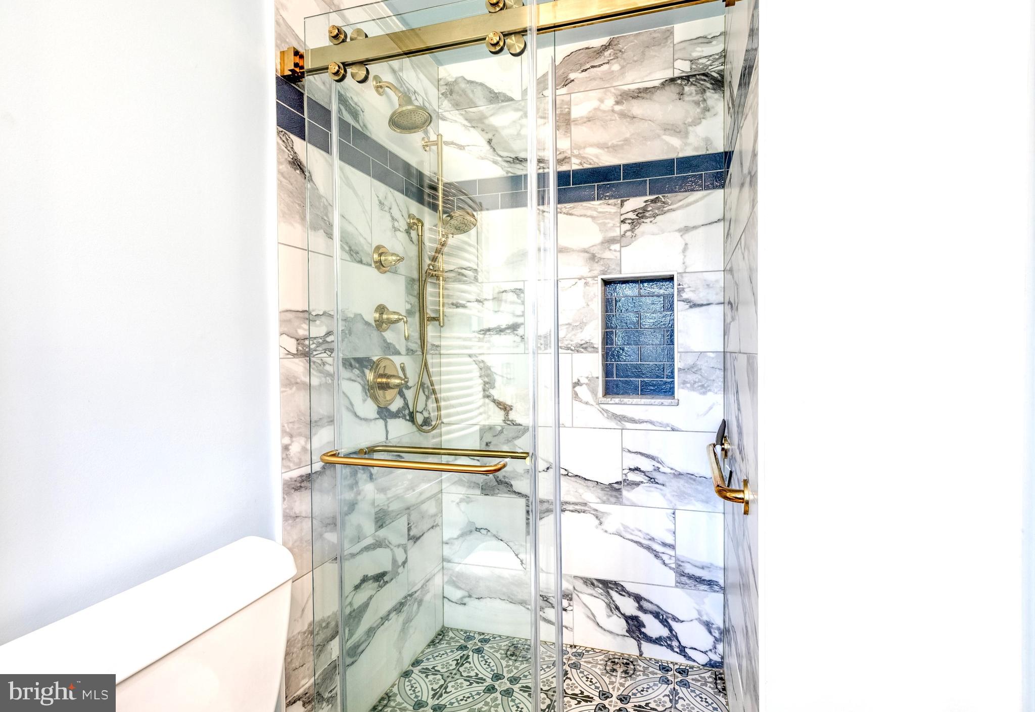 GLEN ARM - Residential