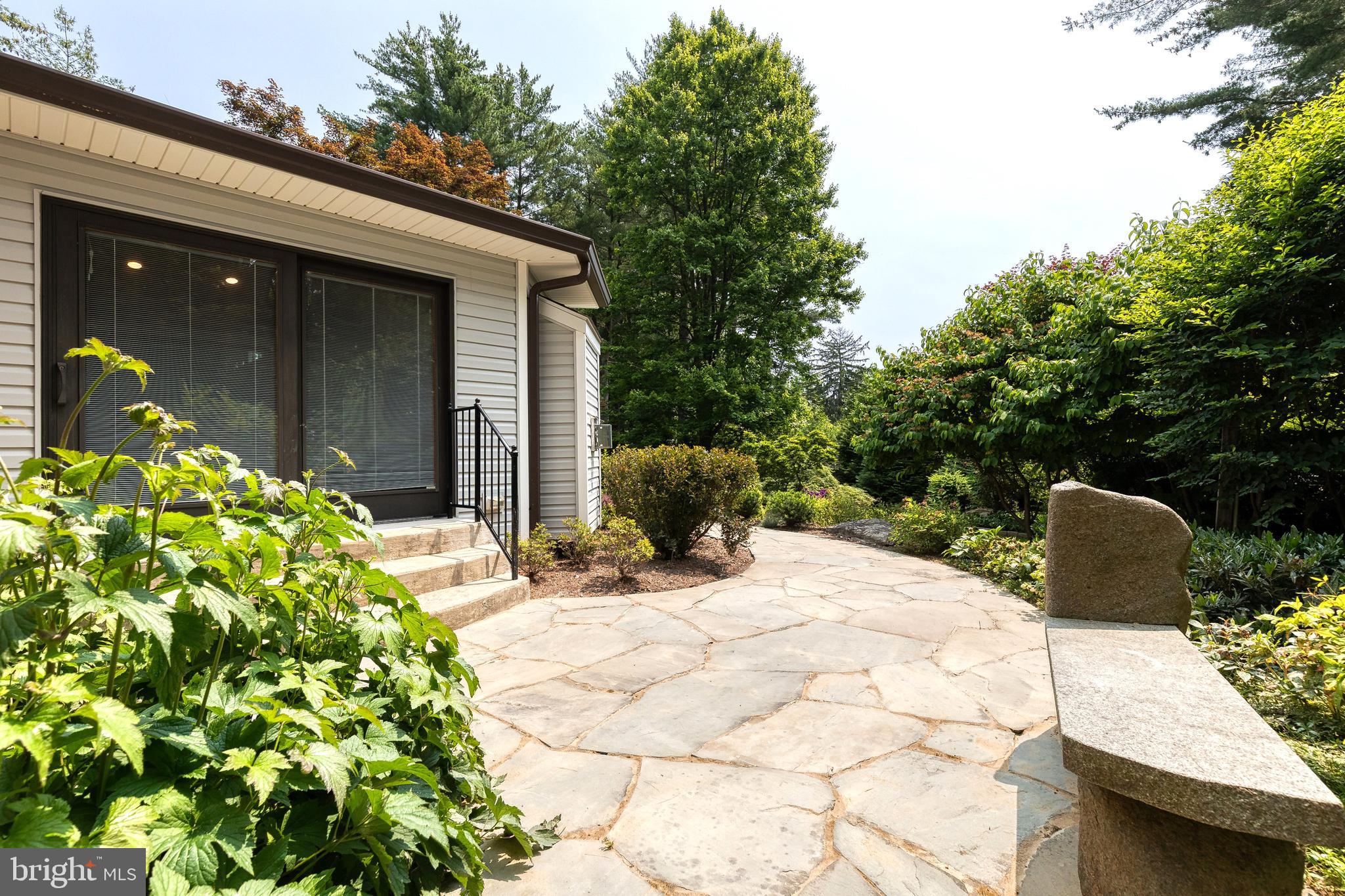 GLEN ARM - Residential