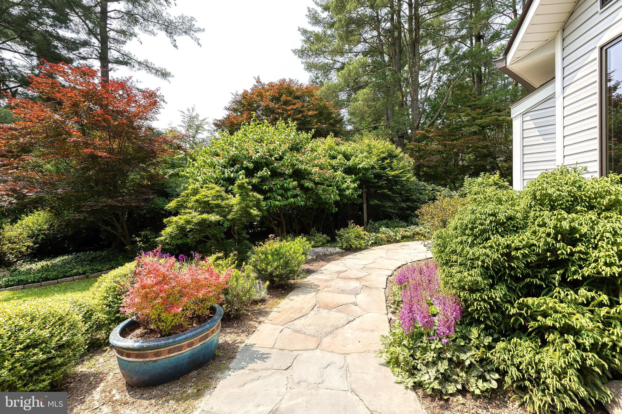 GLEN ARM - Residential