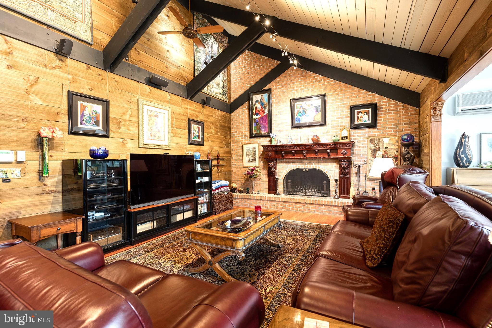 GLEN ARM - Residential