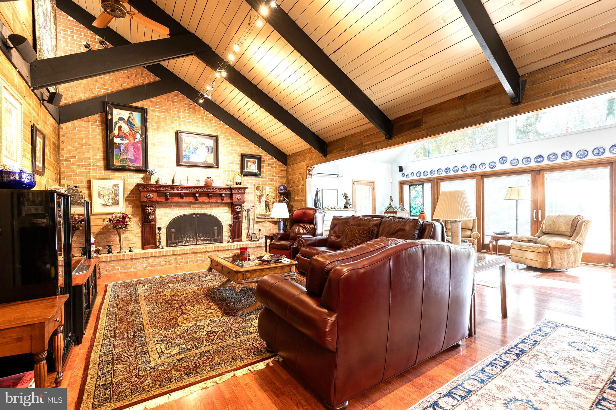 GLEN ARM - Residential