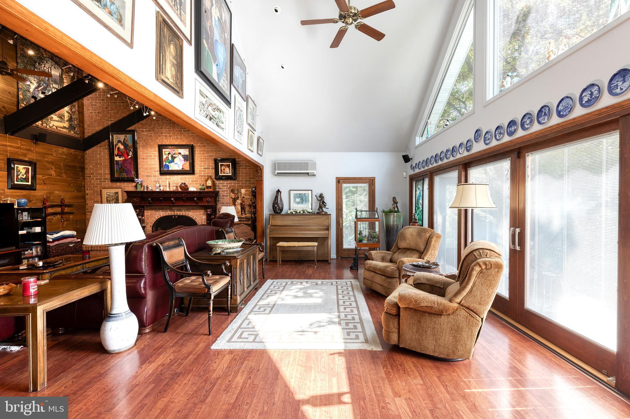 GLEN ARM - Residential