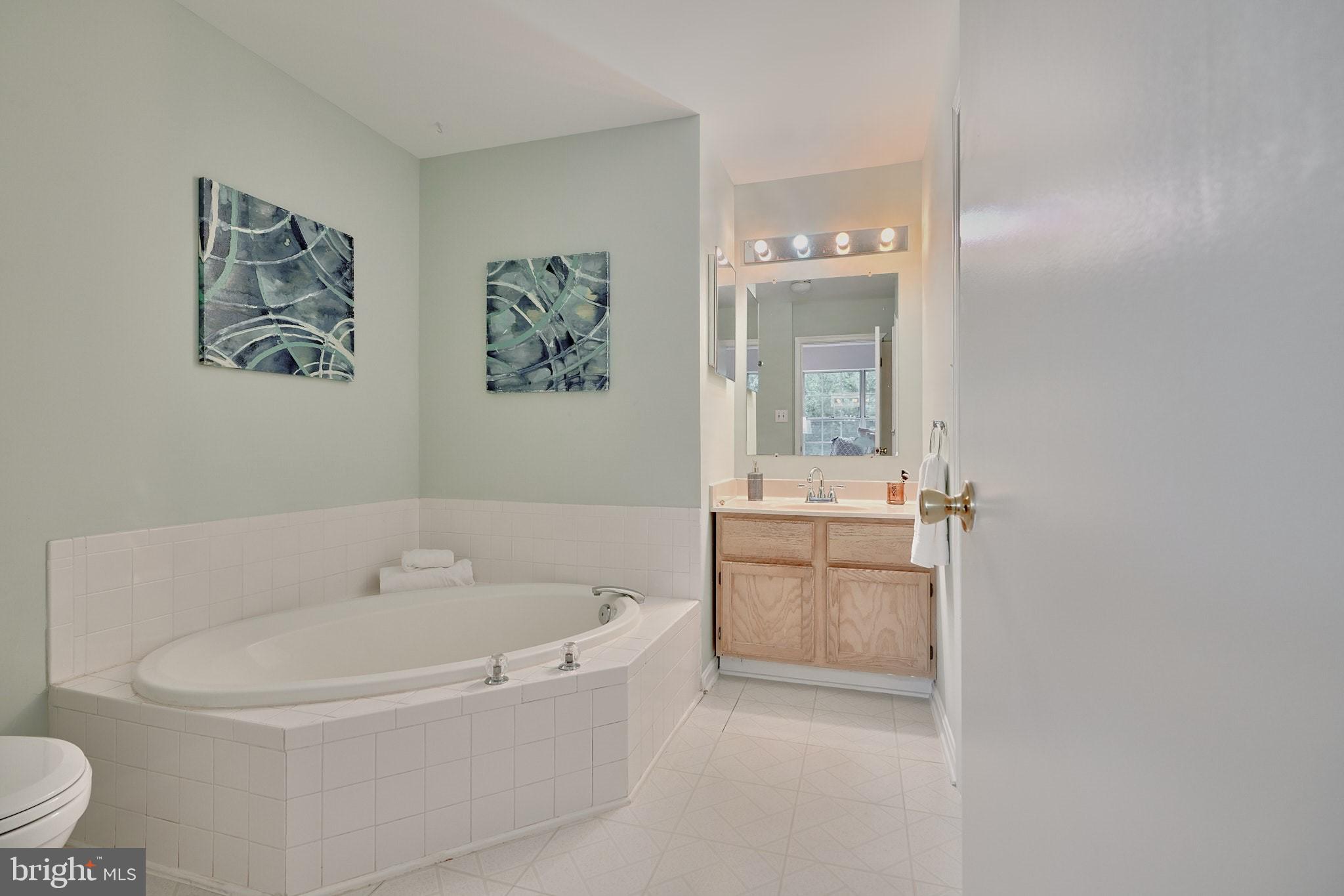 CRISFIELD CROSSING - Residential