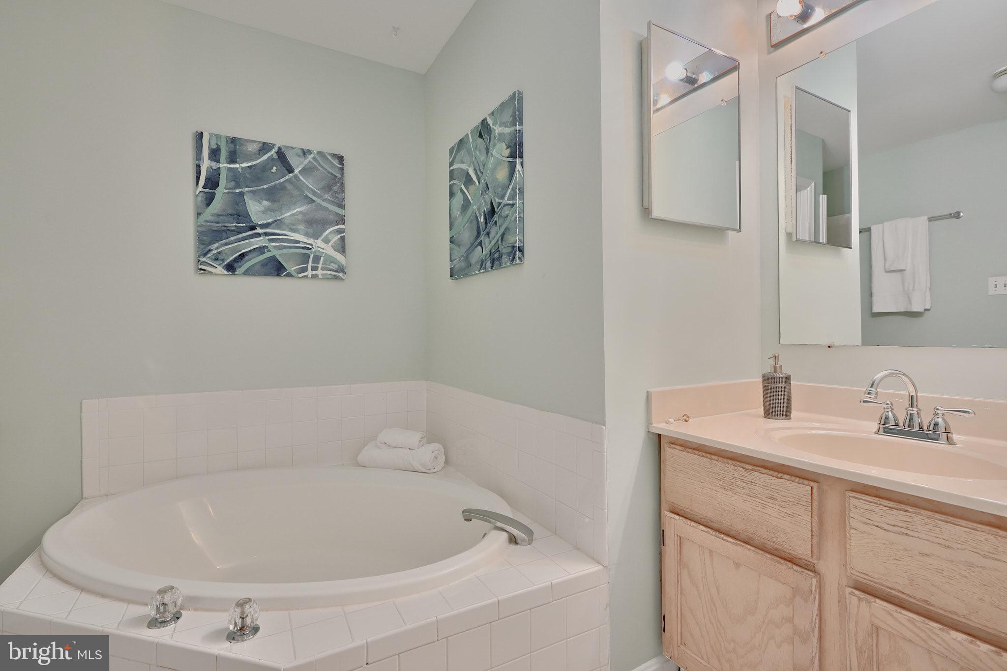 CRISFIELD CROSSING - Residential