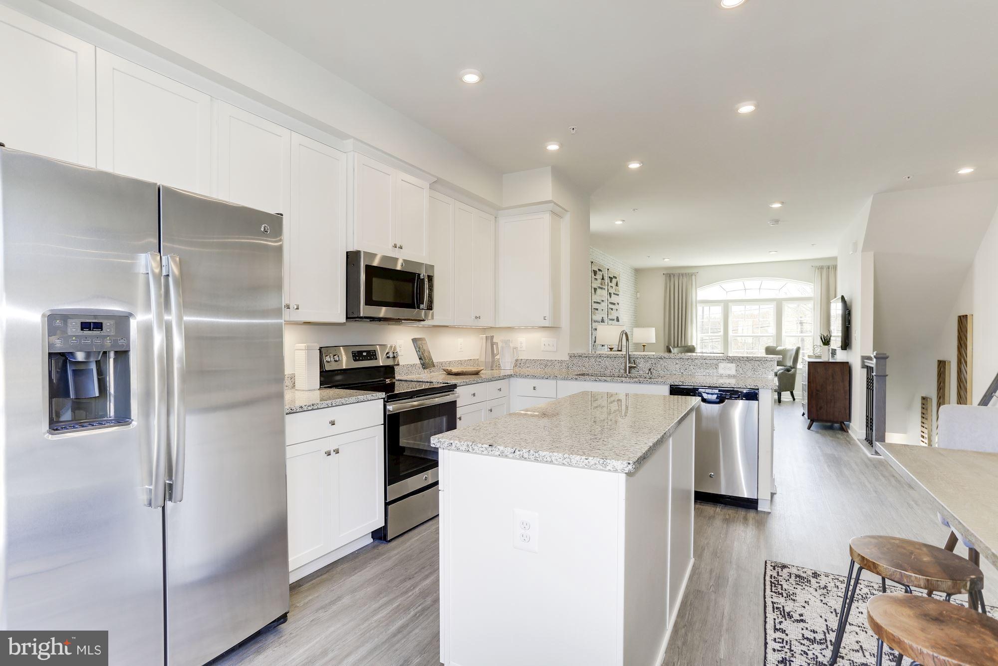 AVONDALE RIDGE - Residential