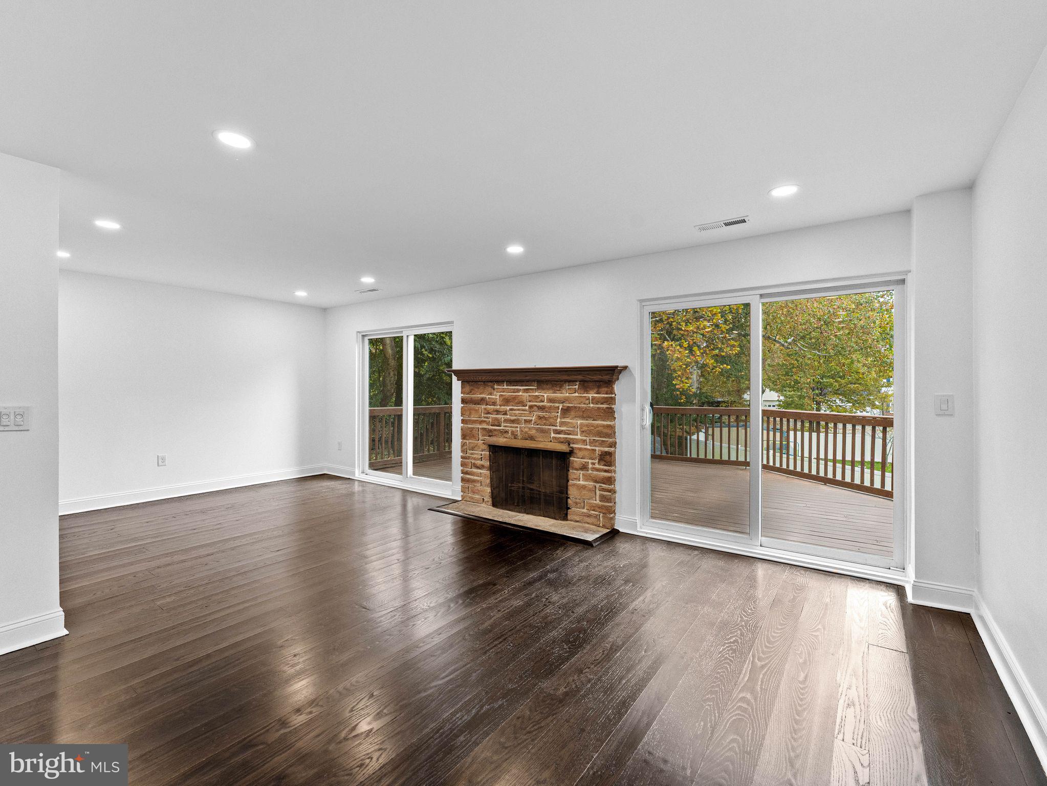 GULPH MILLS VIL - Residential