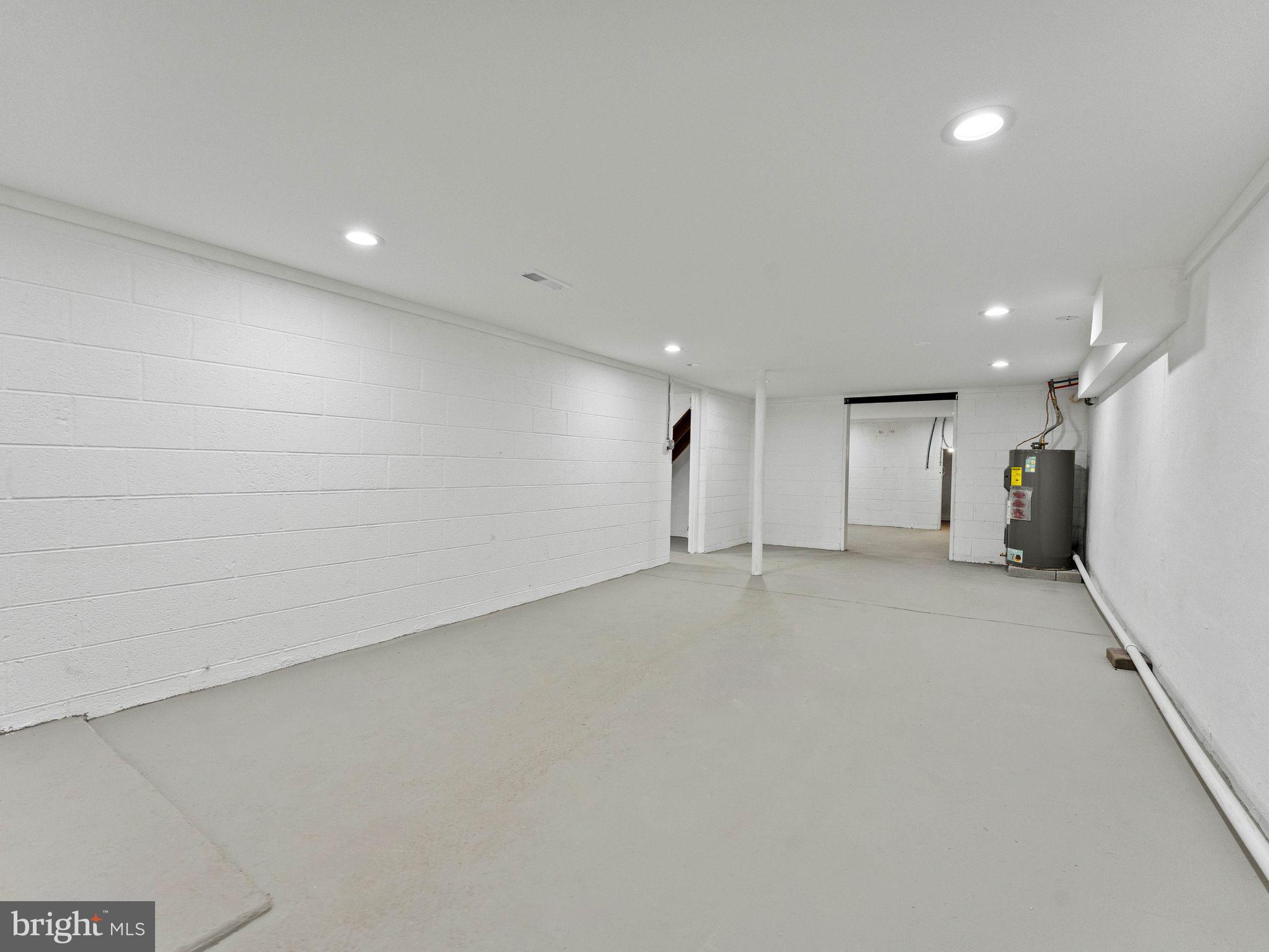 GULPH MILLS VIL - Residential