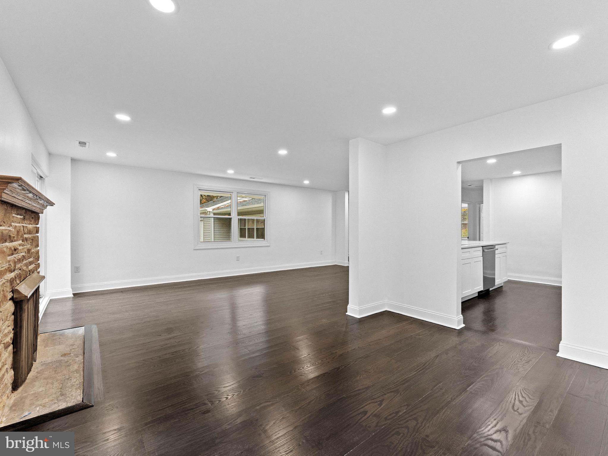 GULPH MILLS VIL - Residential