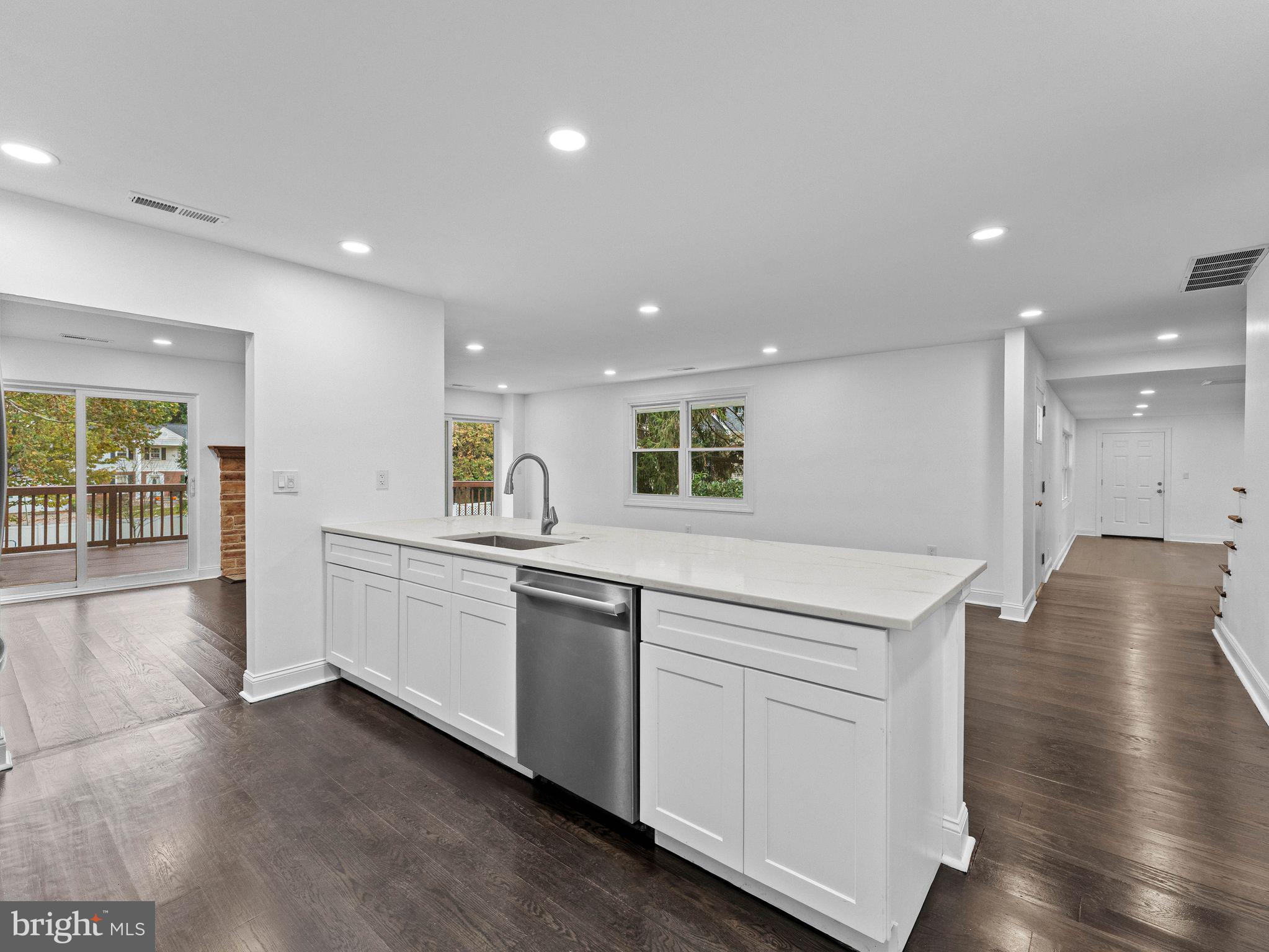 GULPH MILLS VIL - Residential