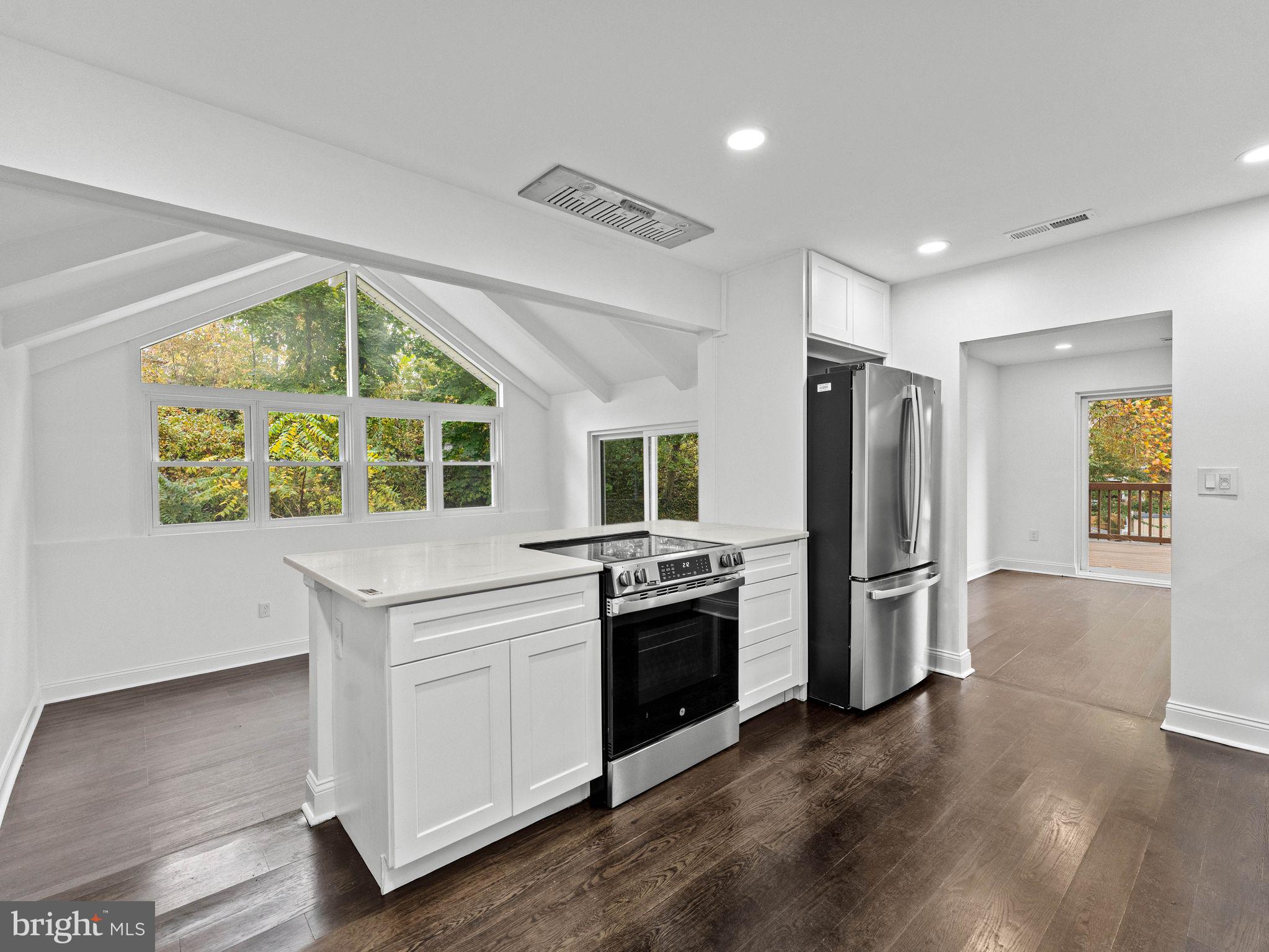 GULPH MILLS VIL - Residential