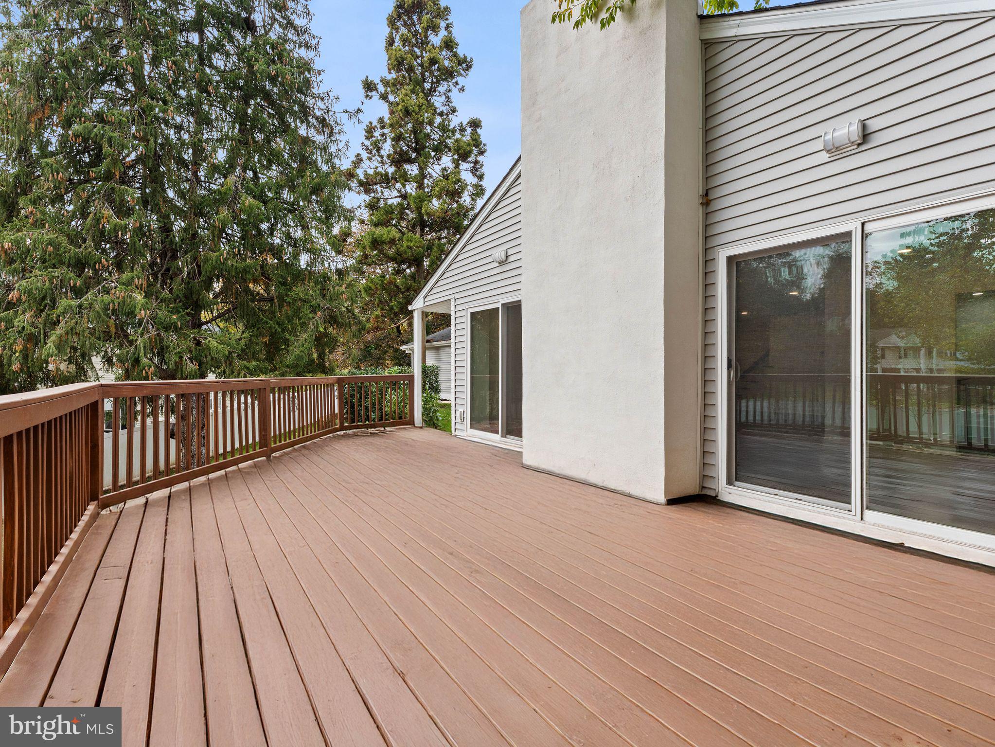 GULPH MILLS VIL - Residential