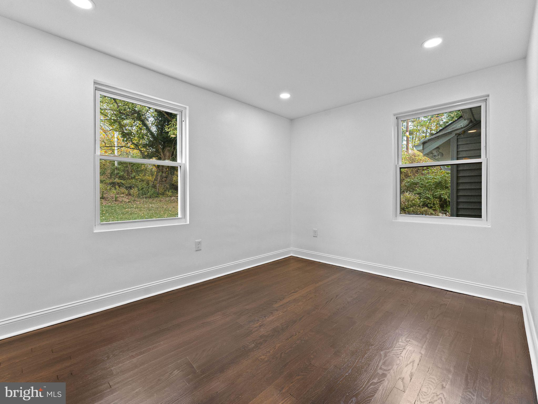 GULPH MILLS VIL - Residential