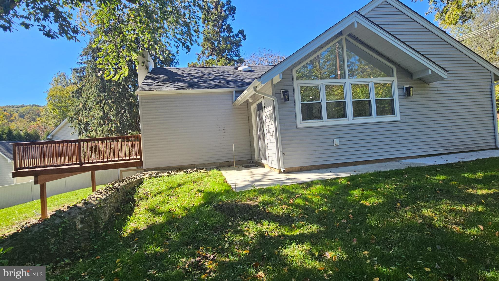 700 CROOKED LANE