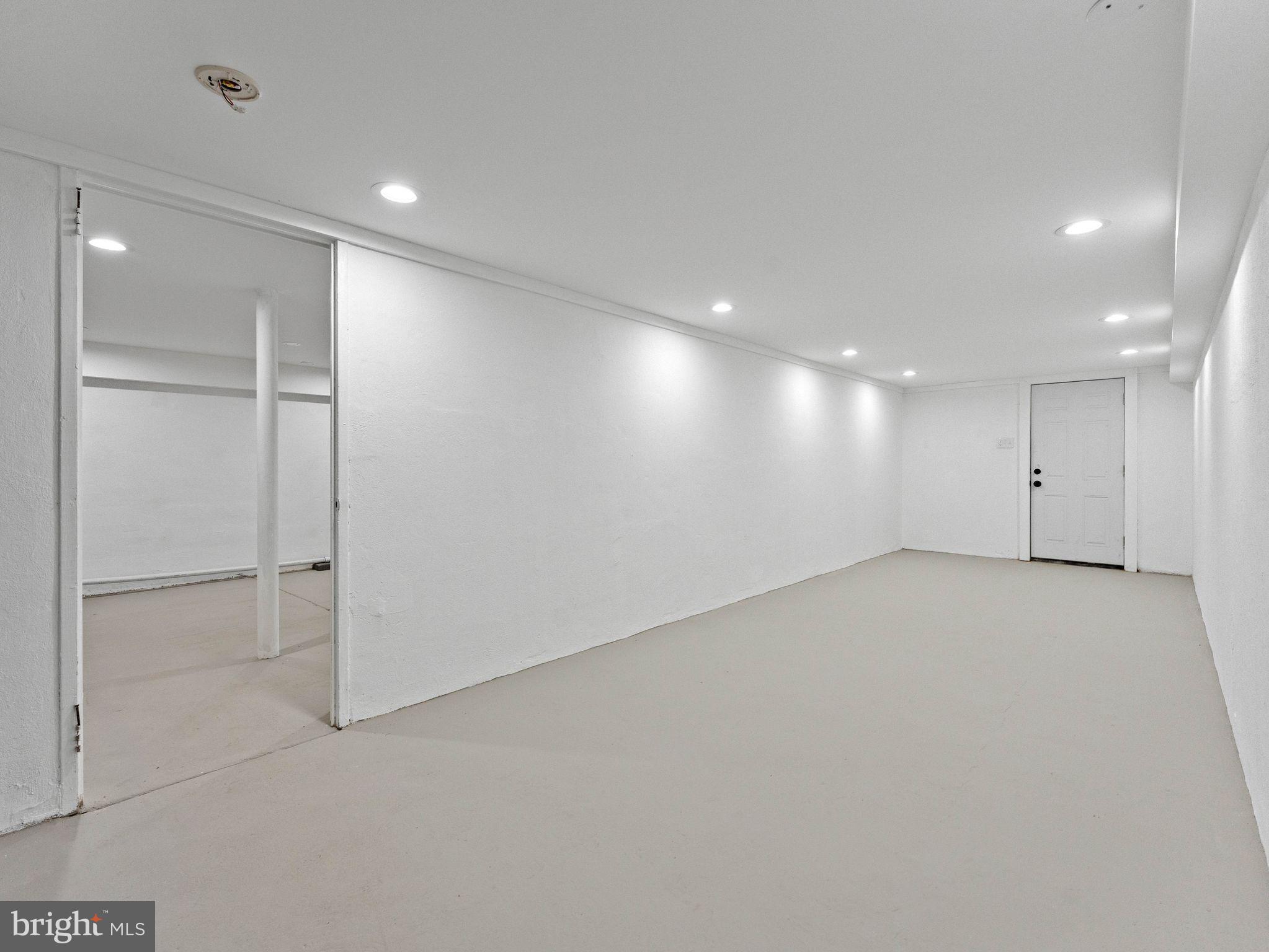 GULPH MILLS VIL - Residential