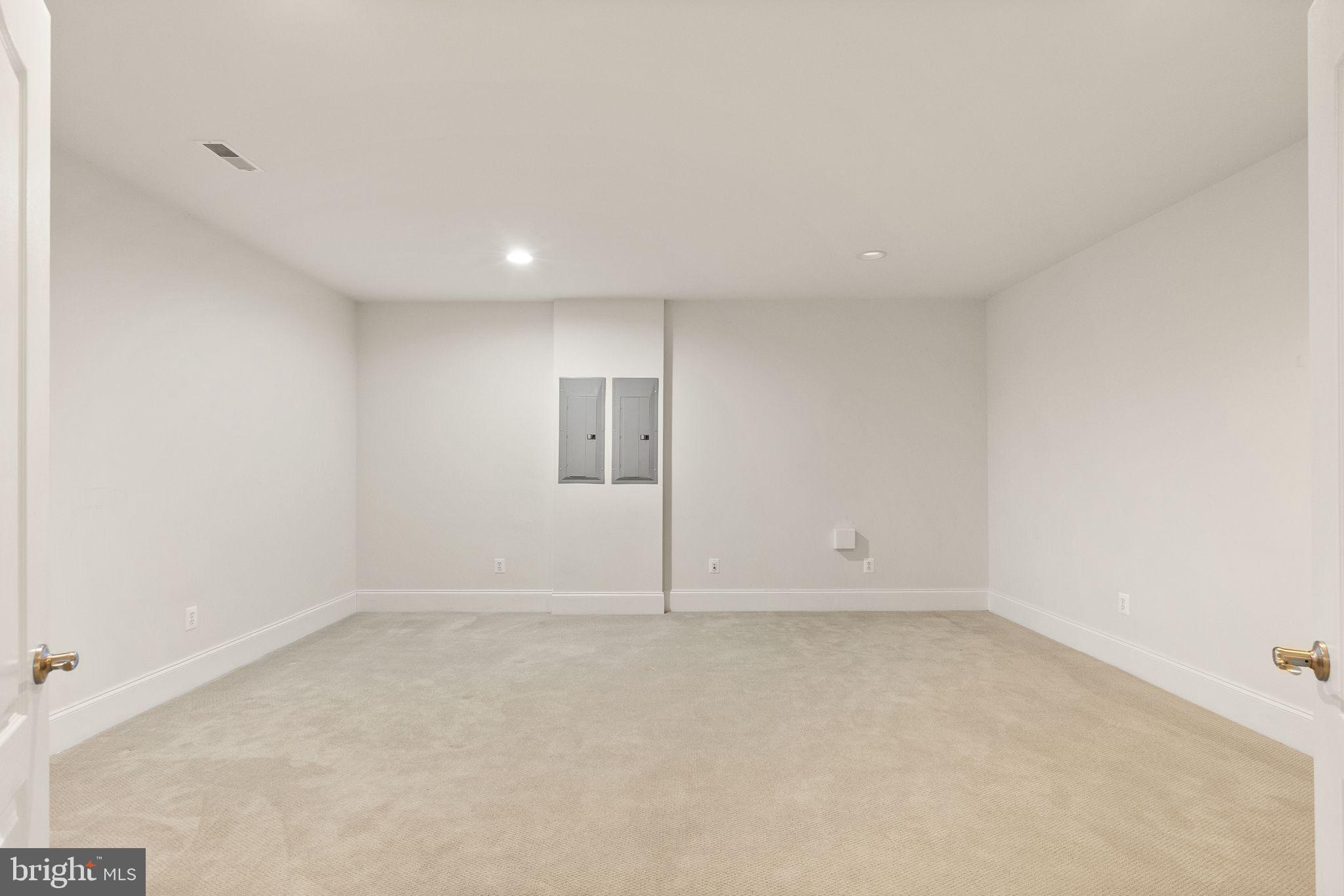 SOUTH RUN - Residential