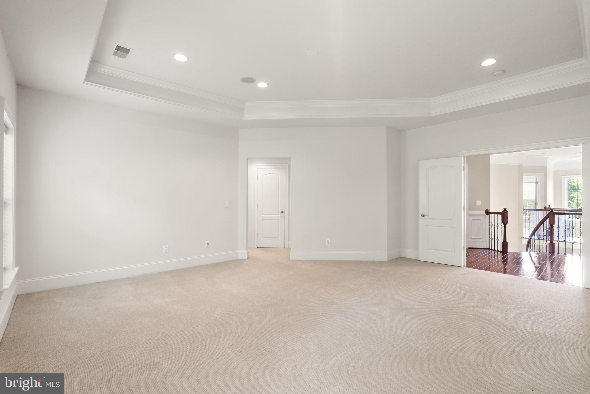 SOUTH RUN - Residential