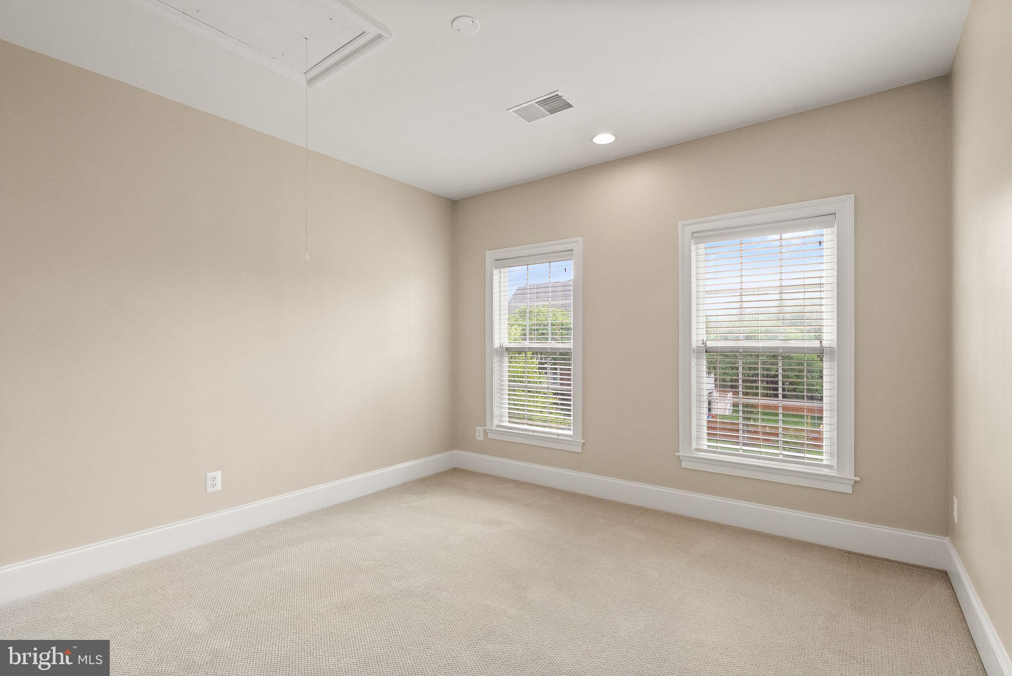 SOUTH RUN - Residential