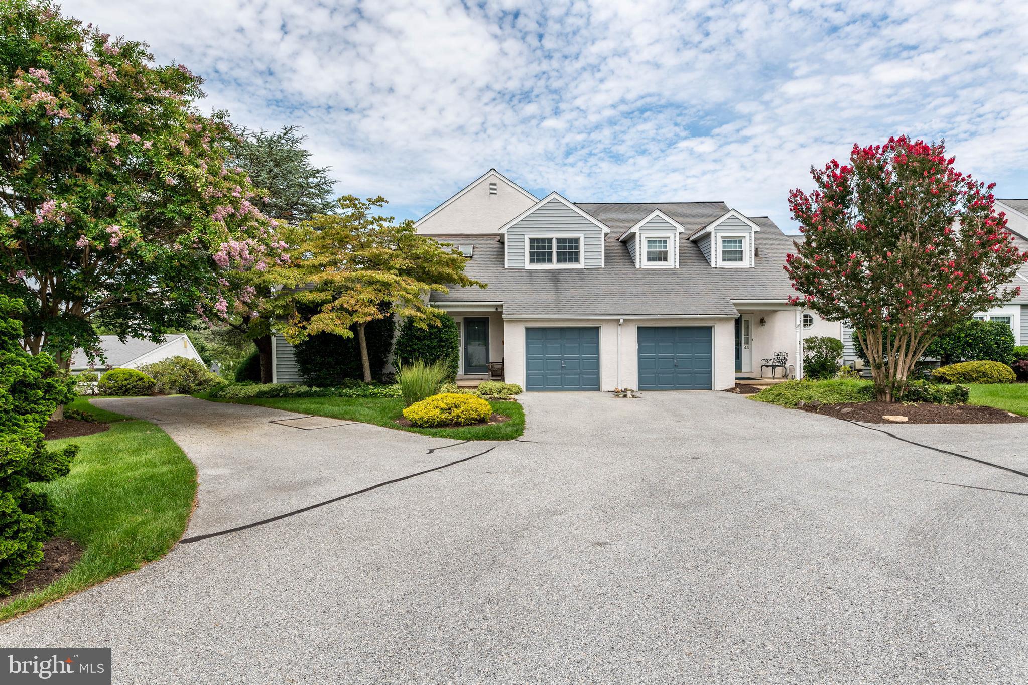 HUNTERS RUN - Residential