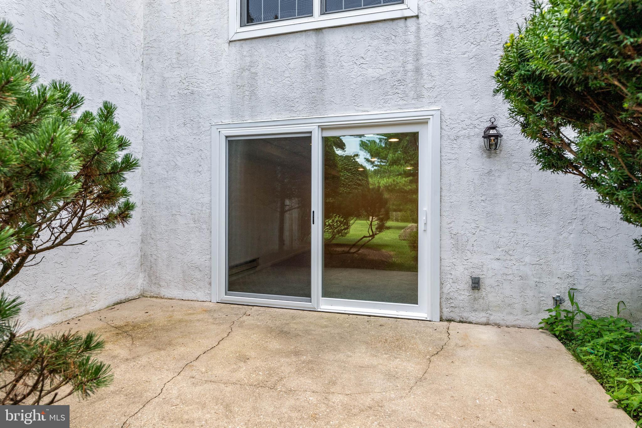 HUNTERS RUN - Residential