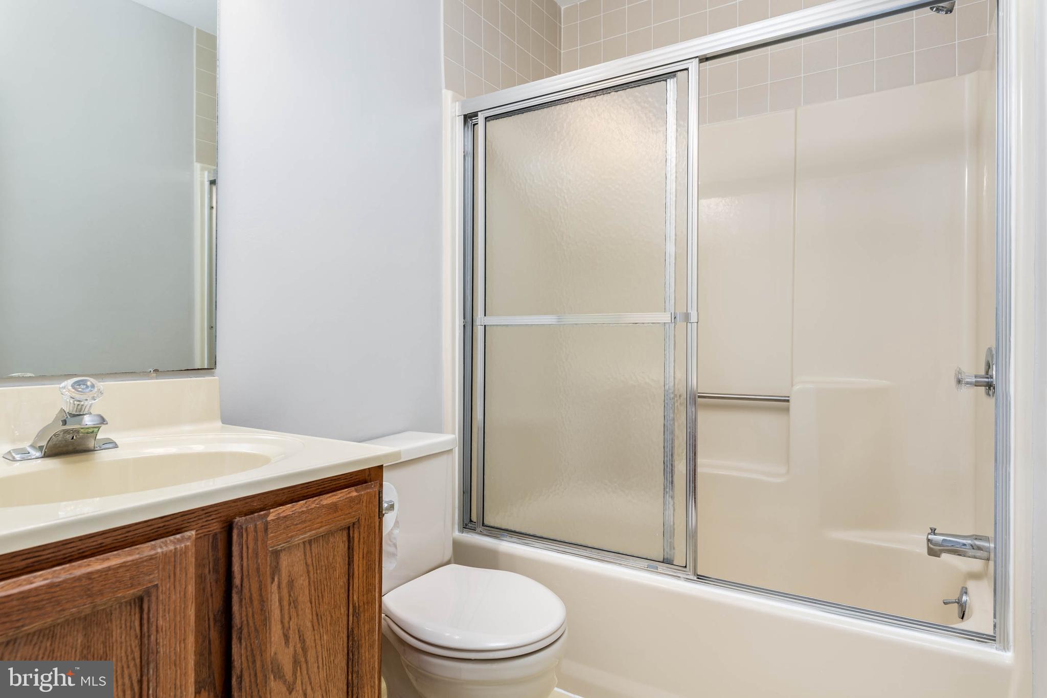 HUNTERS RUN - Residential