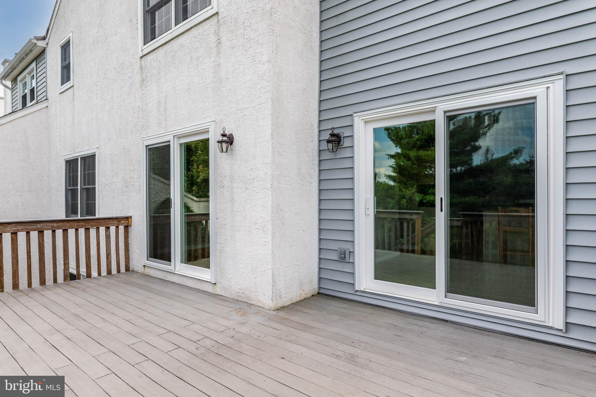 HUNTERS RUN - Residential