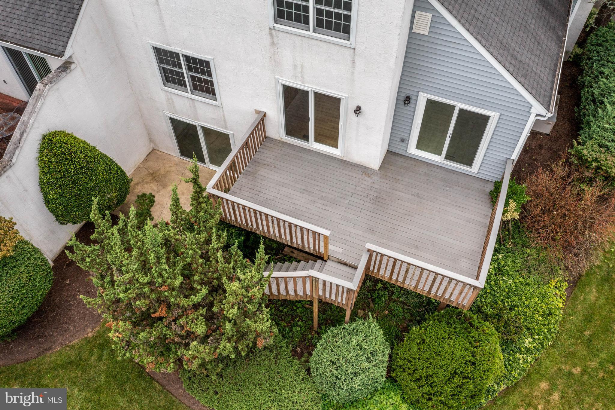 HUNTERS RUN - Residential