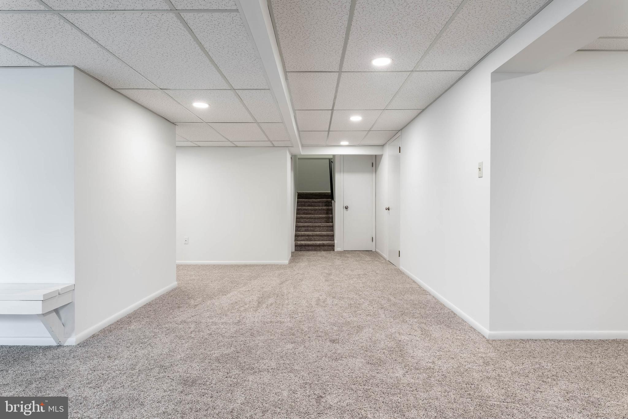 HUNTERS RUN - Residential