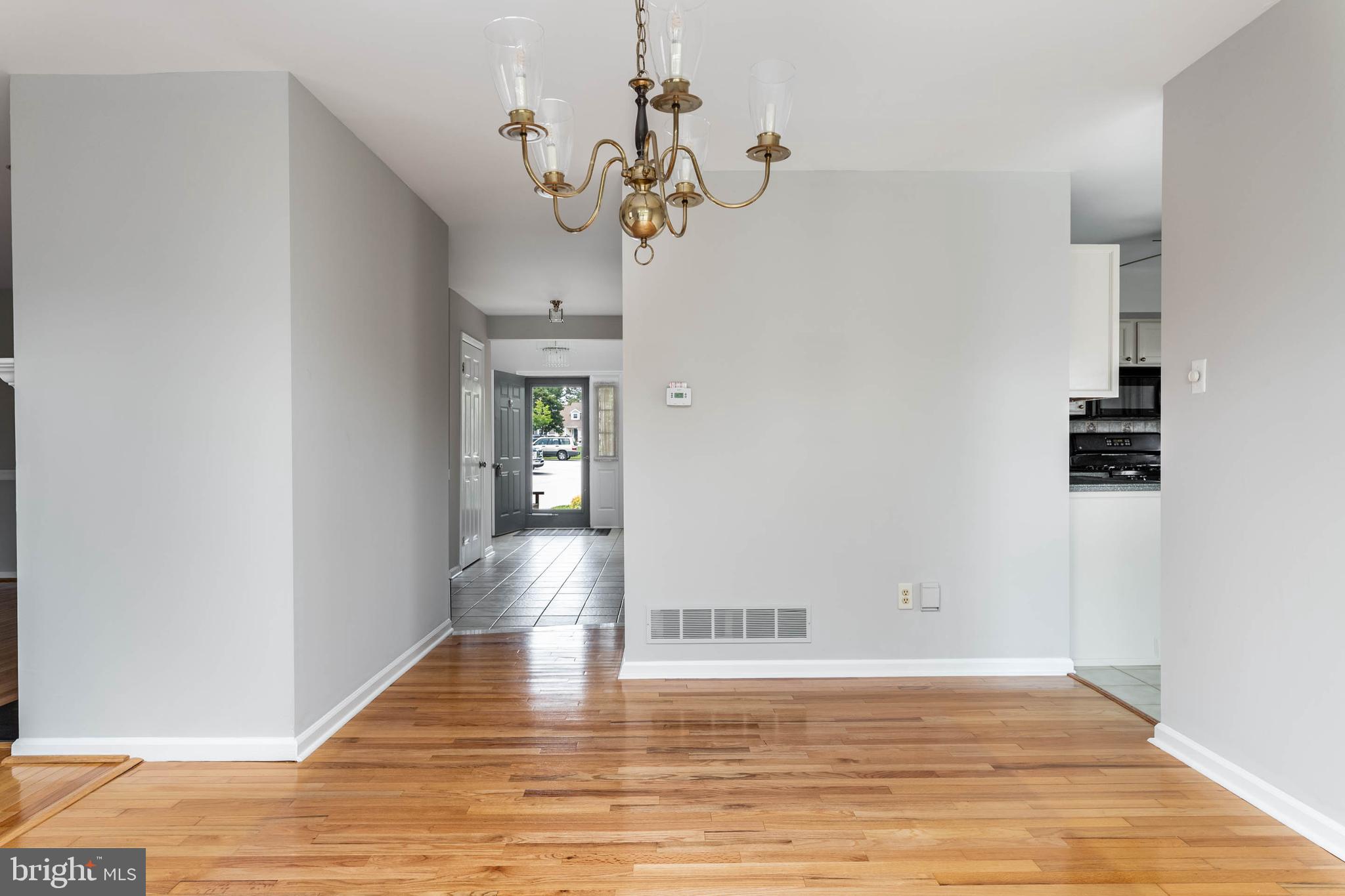 HUNTERS RUN - Residential