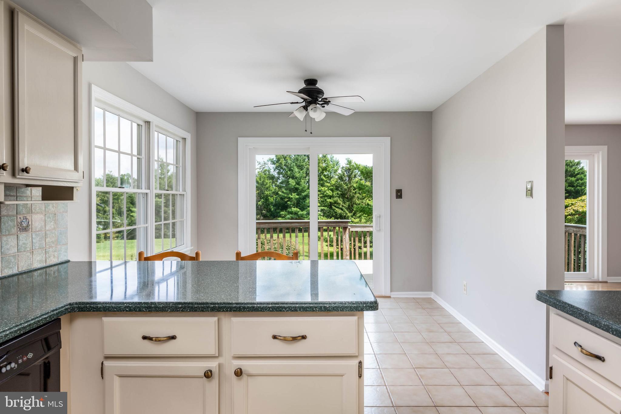 HUNTERS RUN - Residential