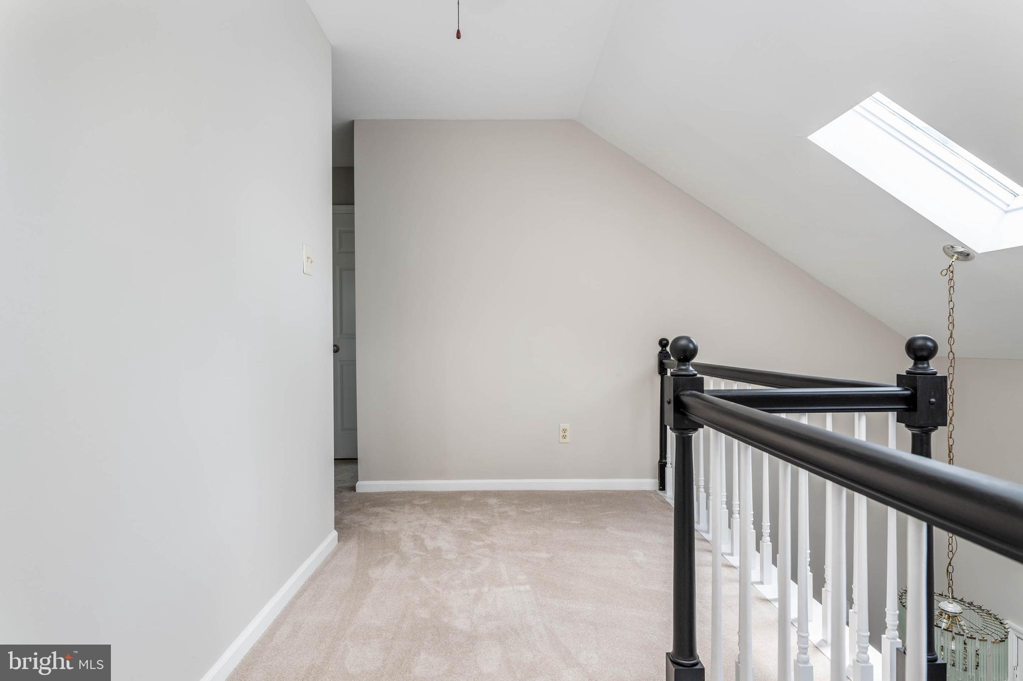 HUNTERS RUN - Residential