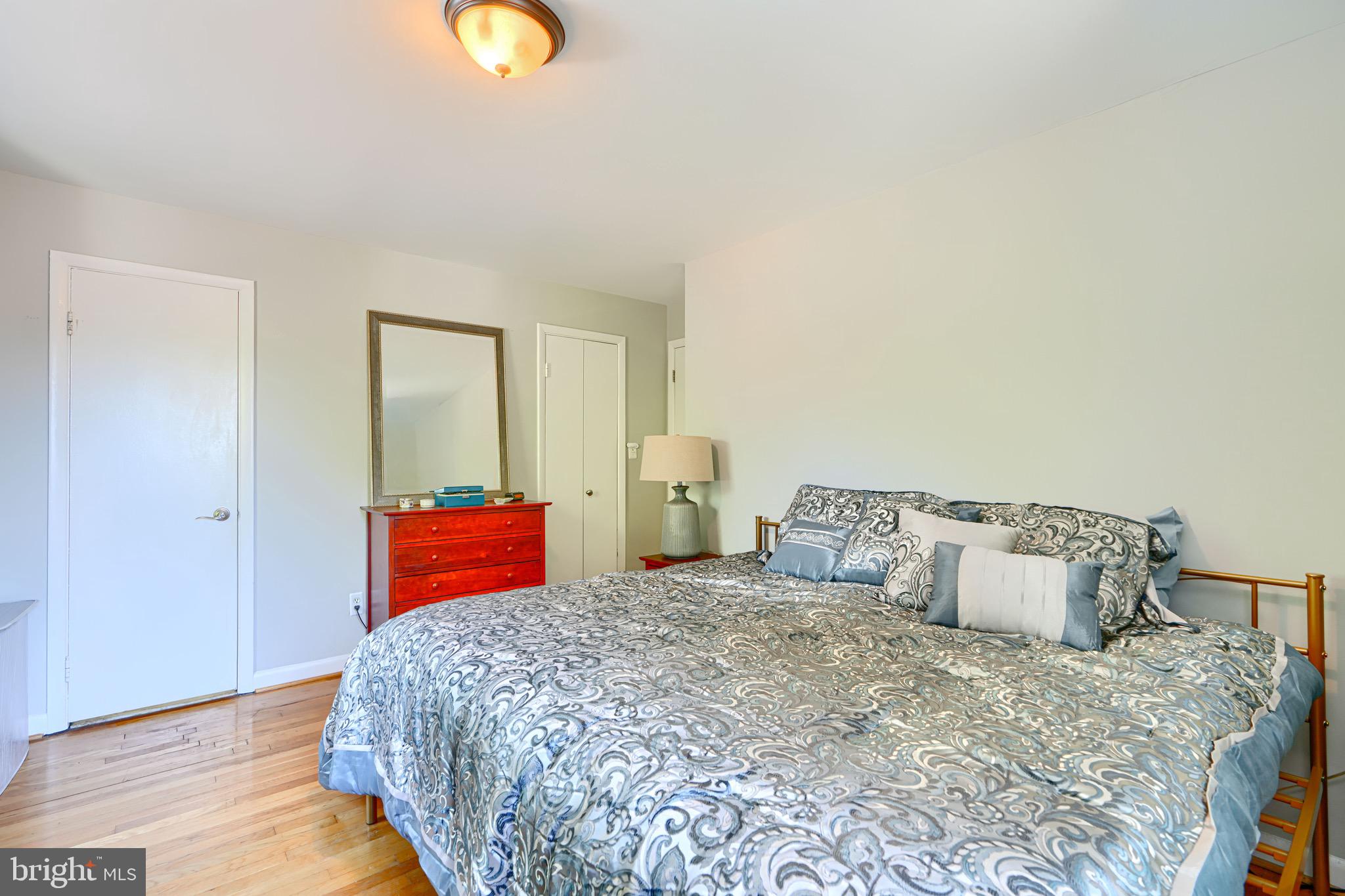 NORTHWEST BRANCH ESTATES - Residential