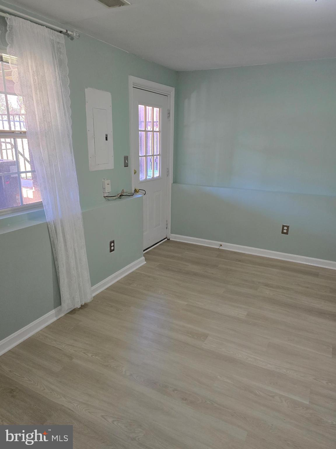 GREEN TRAILS - Residential