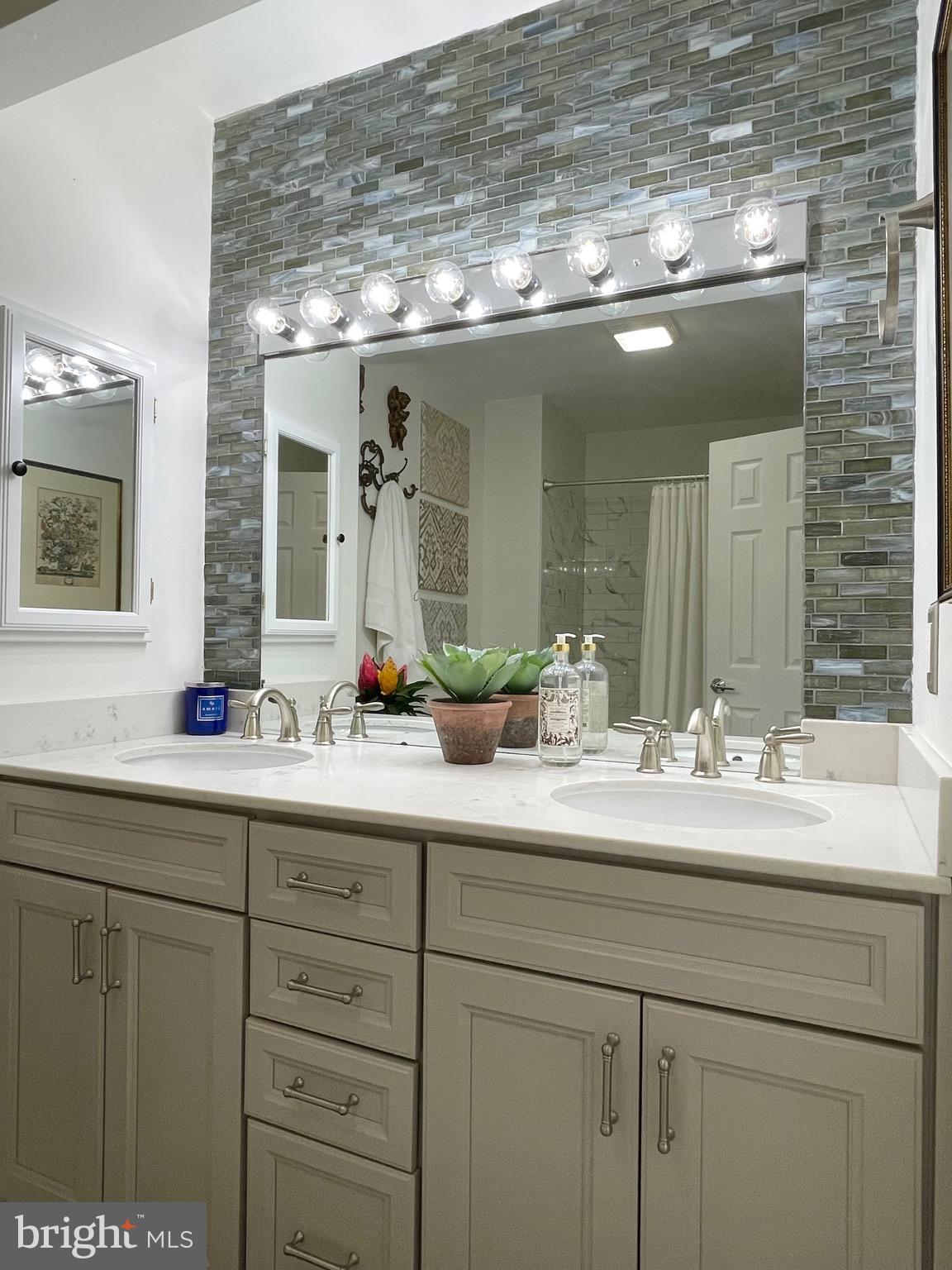 SPRING MILLS - Residential